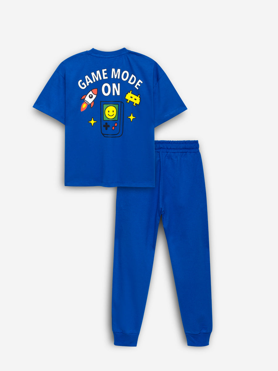 Game Mode On Oversized Joggers Set