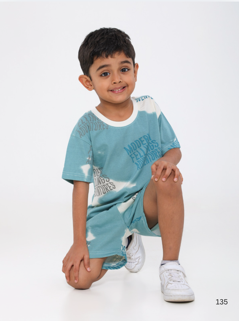 Modern Feeling Adventure Oversized Cord Set